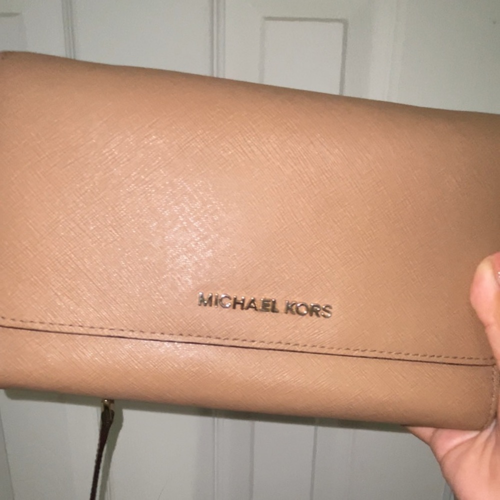 Michael Kors crossbody